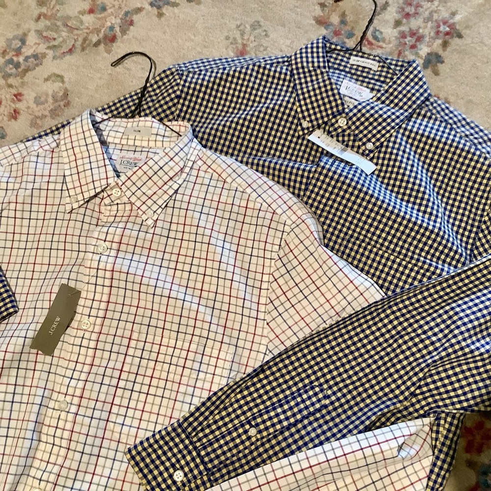 Pair of J.Crew Secret Wash Shirts - Slim Fit - Button Down - Men’s Sz Med - NWT